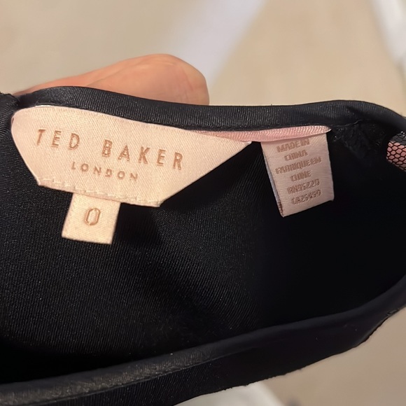 ✨TED BAKER✨ Cheskka Embroidered Dress Fit & Flare Navy Blue - Ted Size 0 - Picture 7 of 9